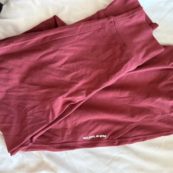 Pair of Thieves Men's Maroon Joggers - Picture 3 of 3